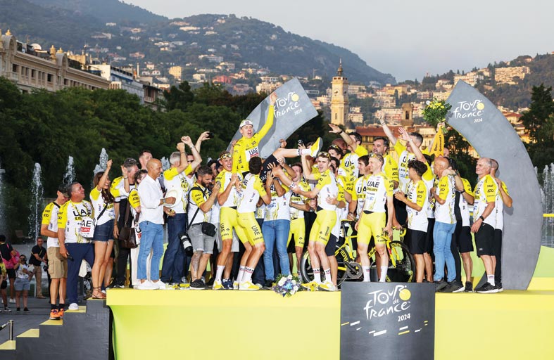 الإمارات للدراجات الأول في تصنيف الاتحاد الدولي للعام الثاني على التوالي