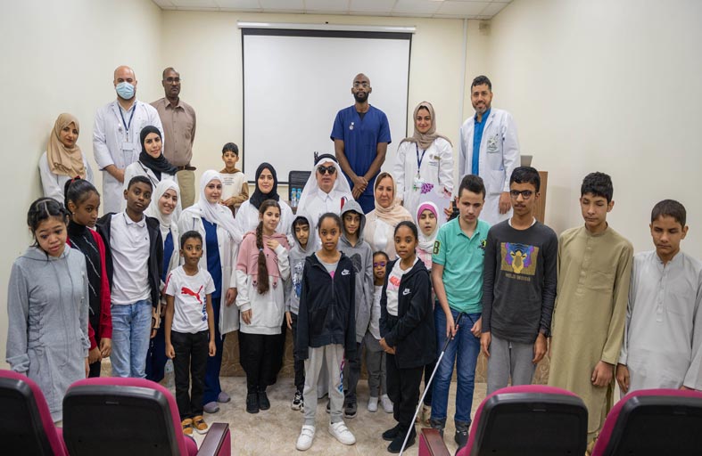 مستشفى الأسنان الجامعي تُصدر كتيباً لذوي التحديات البصرية بطريقة برايل