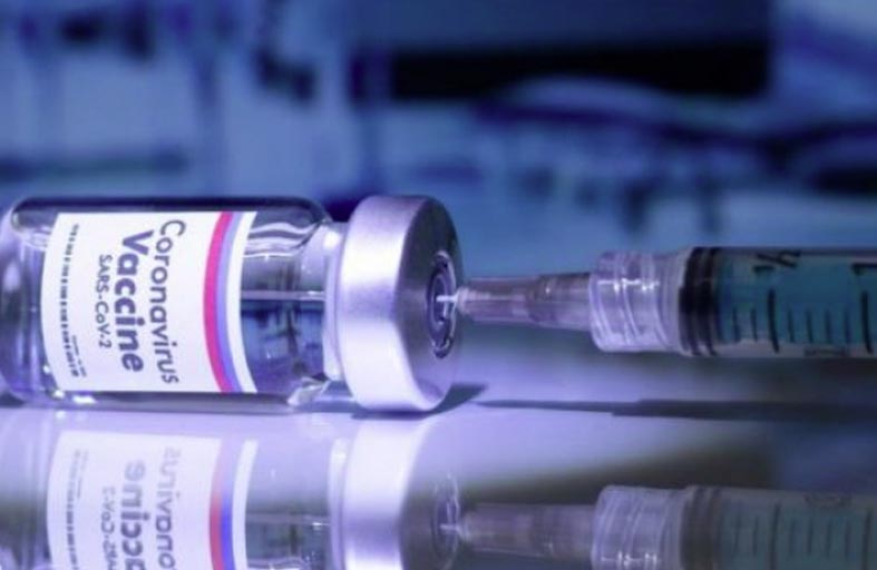 لقاحات كورونا والسلالات الجديدة.. تعليقات علمية متفائلة