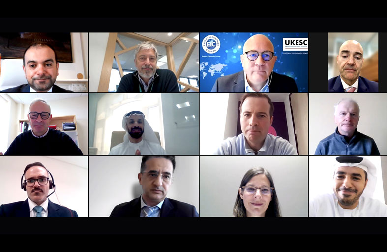 وزارة الصناعة تبحث مع شركات وخبراء من المملكة المتحدة فرص الاستثمار الصناعي المستدام في الإمارات 