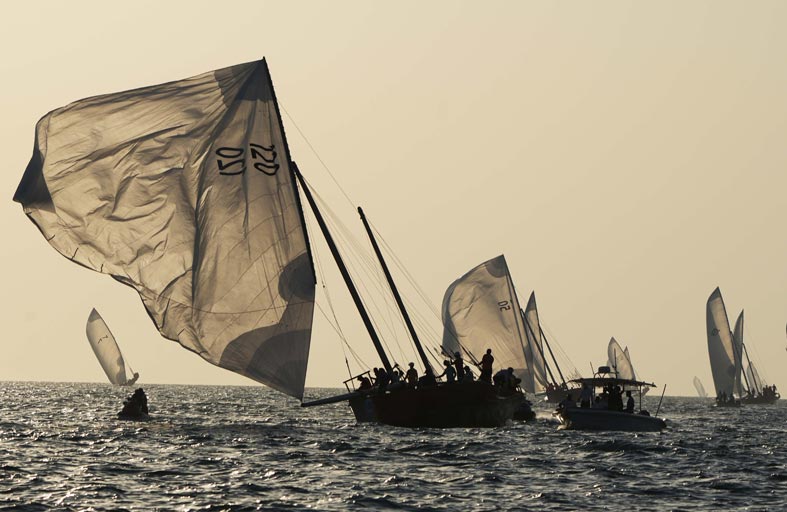 «برج العرب» خط النهاية لسباق القفال 32