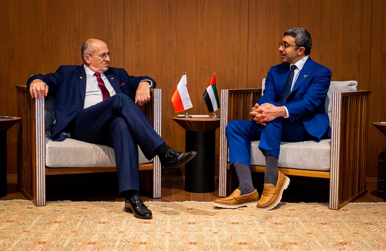 عبدالله بن زايد يلتقي عددا من وزراء خارجية الدول المشاركة في الجمعية العامة للأمم المتحدة