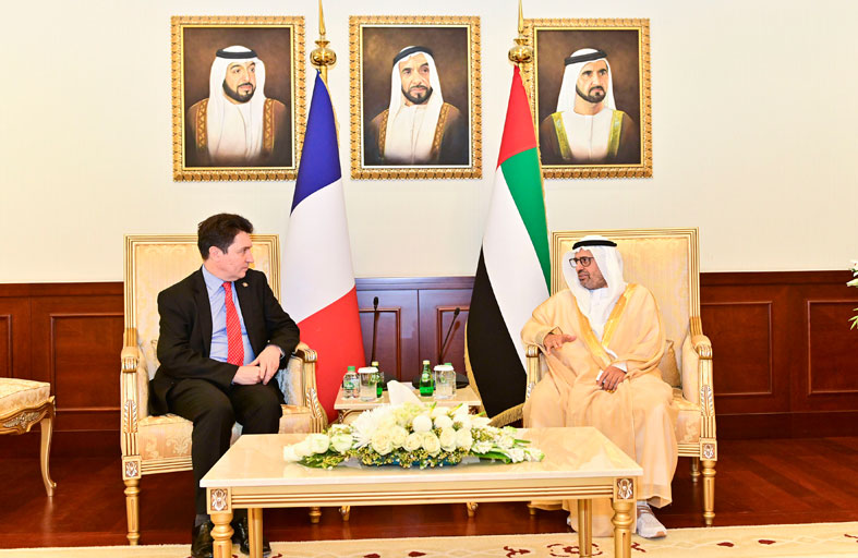 رئيس لجنة شؤون الدفاع والداخلية والخارجية للمجلس الوطني الاتحادي يستقبل وفدا برلمانيا فرنسيا