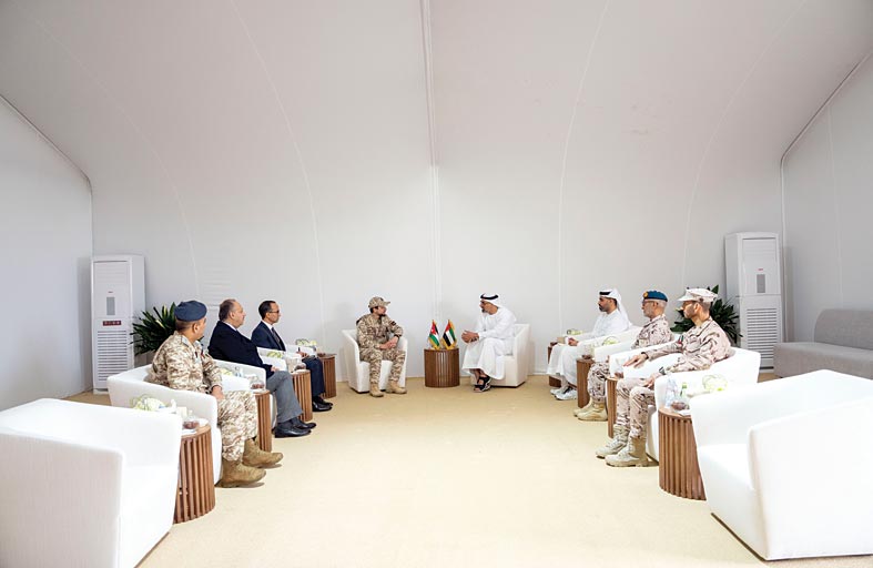 خالد بن محمد يلتقي ولي عهد الأردن 