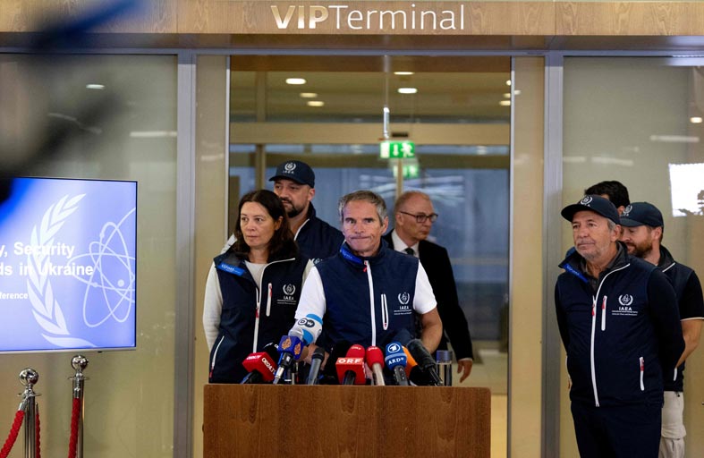 إغلاق زابوريجيا.. هل ينهي أسوأ كارثة نووية محتملة؟