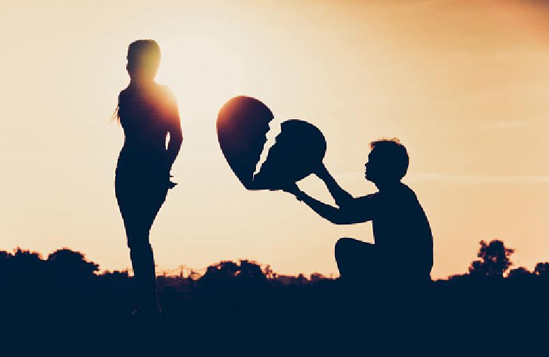 حب من طرف واحد.. سنغافوري يطالب من أحبها  بتعويض لا يصدق