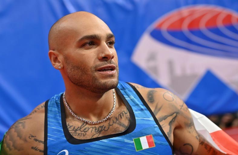 جاكوبس يخوض أول سباق 100 متر منذ لقبه الأولمبي 