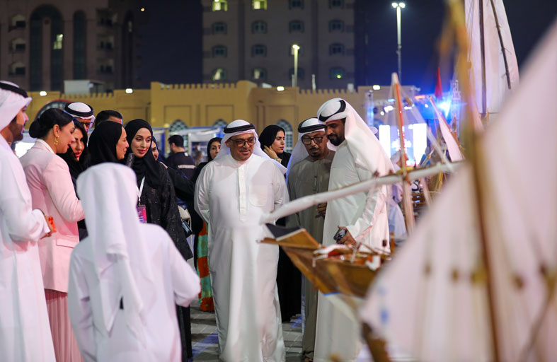 انطلاق مهرجان «سوق رأس الخيمة الليلي» بمركز أكسبو  وسط حضور جماهيري غفير
