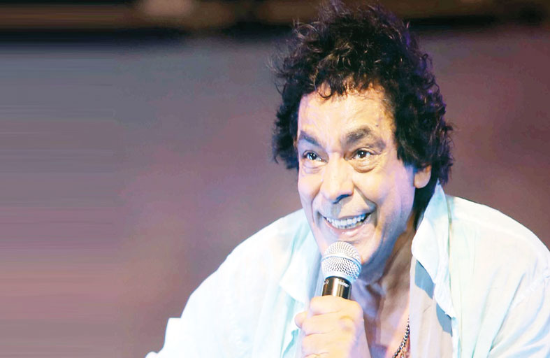 محمد منير.. فنان كسر القوالب وحرّر الغناء من حدوده 