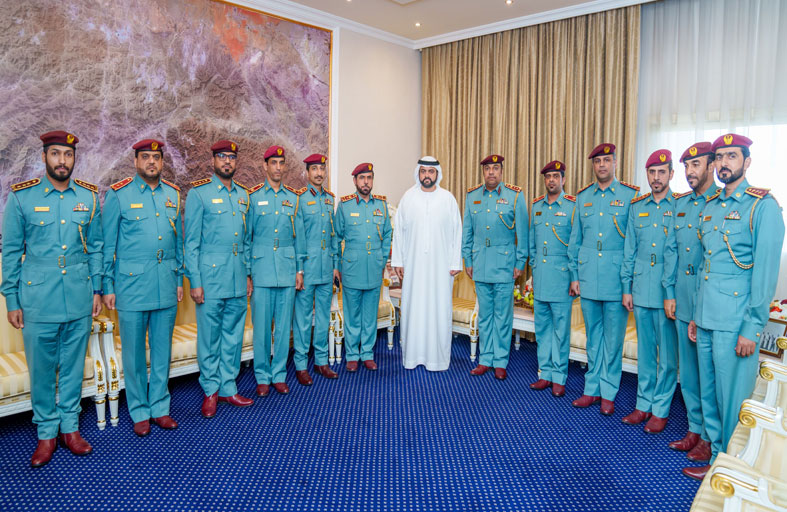 محمد الشرقي يلتقي مدير إدارة الدفاع المدني بالفجيرة ويطلع على خططها ومبادراتها