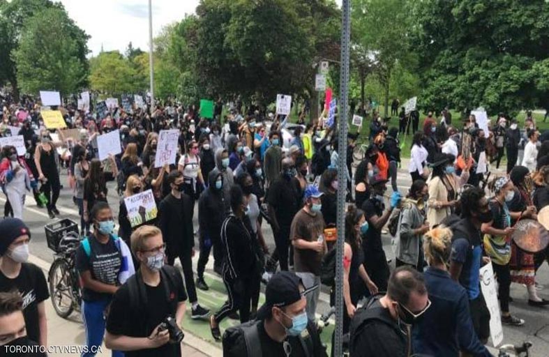  فلويد جديد .. المظاهرات ضد العنصرية تمتد إلى كندا