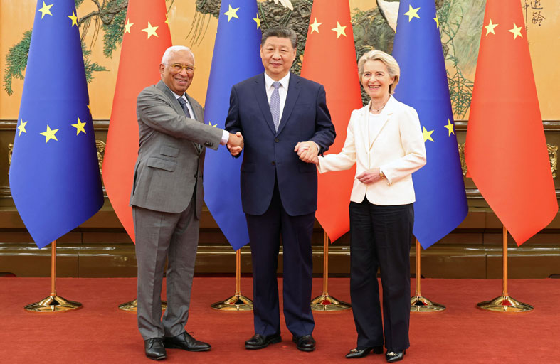 شي جينبينغ يدعو إلى تعزيز الثقة مع الاتحاد الأوروبي