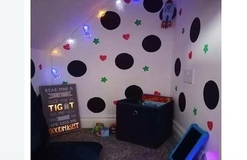 تحول مخزن صغير إلى غرفة لطفلها
