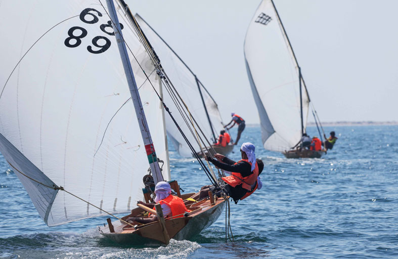 نادي دبي الدولي للرياضات البحرية يدشن الموسم الجديد بسباق القوارب الشراعية 22 قدما السبت