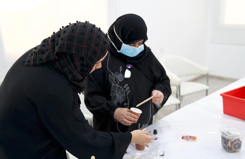 105 ورش تدريبية لأعضاء (إنتاج) باجتماعية الشارقة 