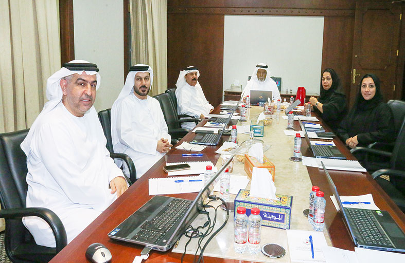 مجلس إدارة ندوة الثقافة والعلوم يستعد لاحتفالات اليوم الوطني