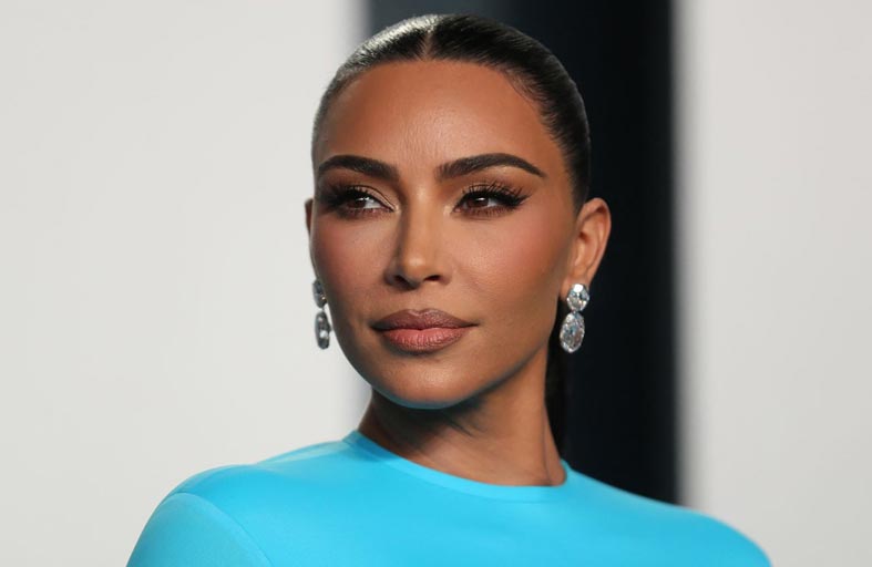 كيم كارداشيان تشبّه نفسها بأميرة ديزني