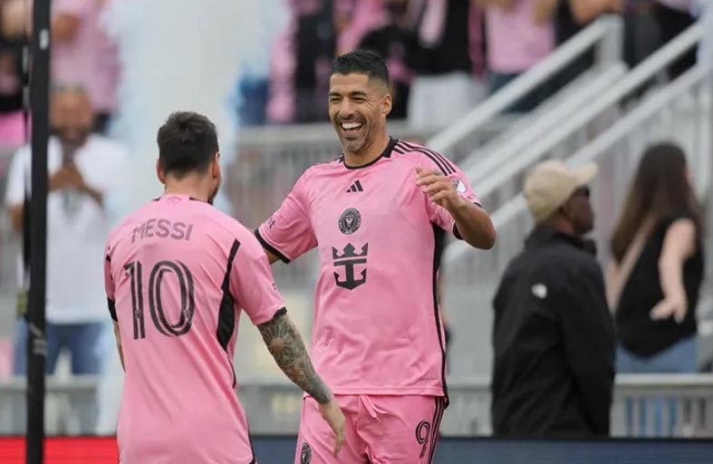 سواريز وميسي  يقودان إنتر ميامي لفوز كبير على أورلاندو سيتي 