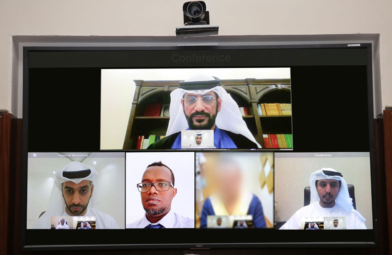 محكمة أبوظبي الجزائية تتوسع في تفعيل المحاكمة عن بعد 