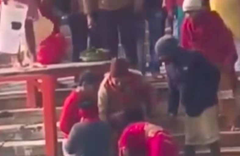 غرق طفل أثناء محاولة علاجه من السرطان 