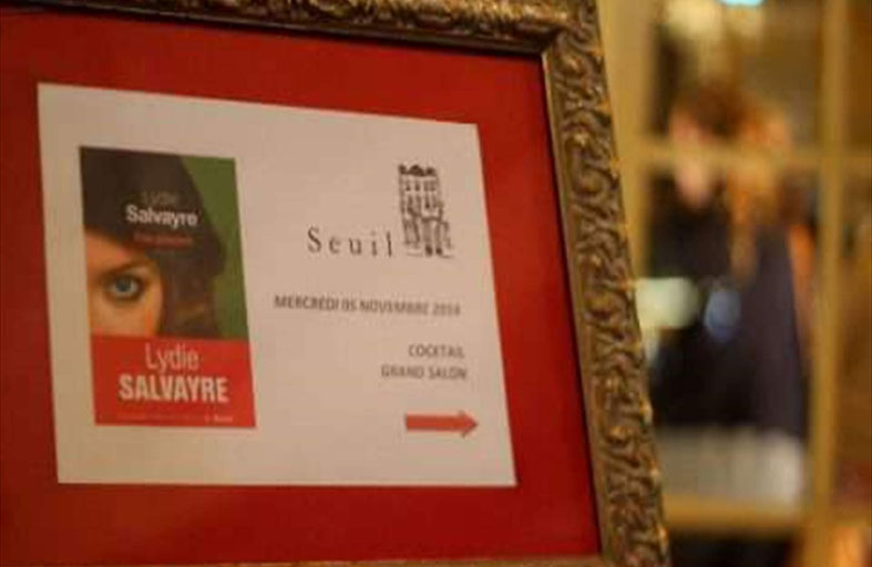 نيج سينّو تفوز بجائزة فيمينا الأدبية