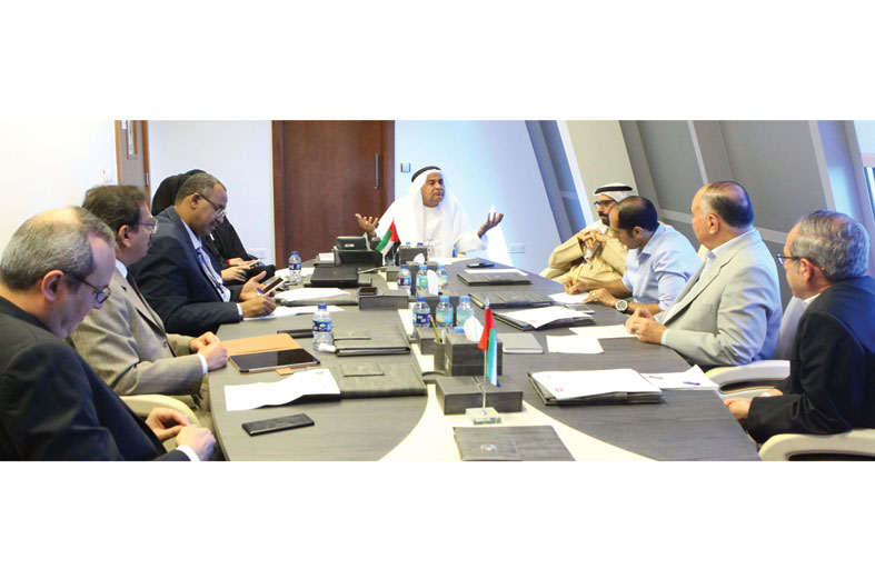 مدير جامعة الإمارات بالإنابة: تطوير البرامج وتحسين مخرجات التعليم العالي أولوية استراتيجية في جامعة الإمارات
