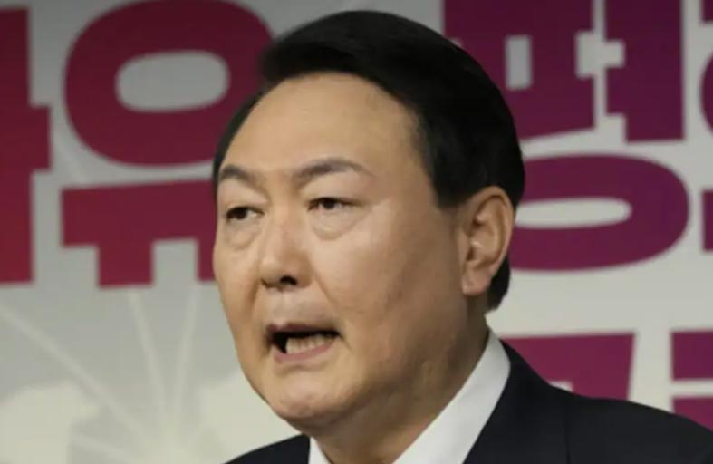 رئيس كوريا الجنوبية يجتمع مع زعيمي أمريكا واليابان 