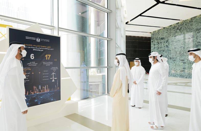 محمد بن راشد: تطوير نموذجنا الاقتصادي عناوينه الأساسية العقول الماهرة والتقنيات المتطورة 