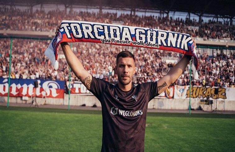 بودولسكي: ضحيت بالمال من أجل جورنيك زابجه