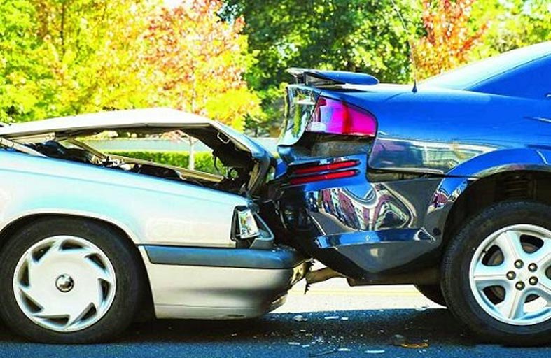 سر إصابات النساء الخطيرة في حوادث التصادم