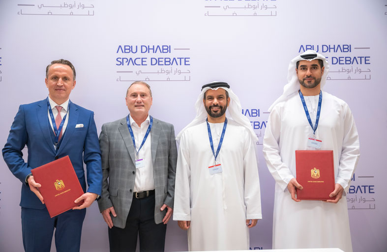 وكالة الإمارات للفضاء وخدمات أمازون ويب AWS توقعان اتفاقية لتعزيز التعاون ودعم نمو واستدامة قطاع الفضاء