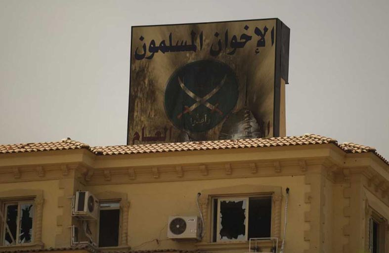 رائحة الدم وشبح أحداث 1949.. «رسائل تهديد» تشعل أزمة الإخوان