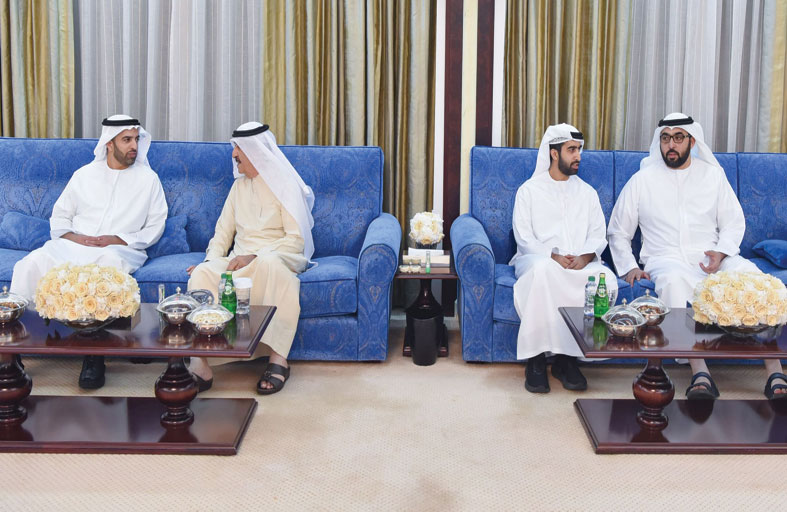 حاكم أم القيوين يتقبل تهاني ولي عهد رأس الخيمة بمناسبة شهر رمضان المبارك   