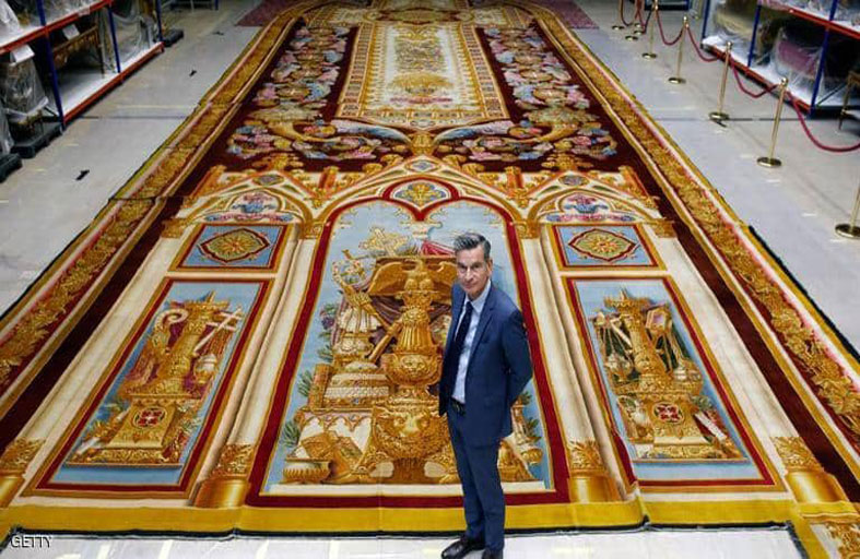 أزمة كورونا تجبر فرنسا على بيع أثاثها العريق