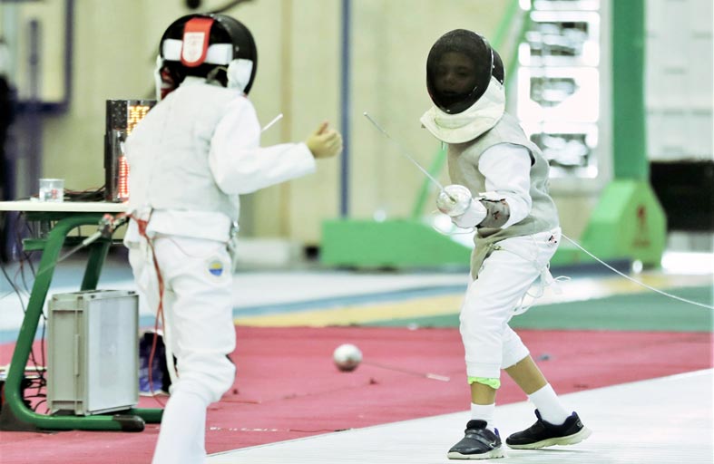 «المبارزة» ينظم معسكرا افتراضيا للاعبي الأولمبياد المدرسي ودورة تأهيل لمدرسي التربية الرياضية