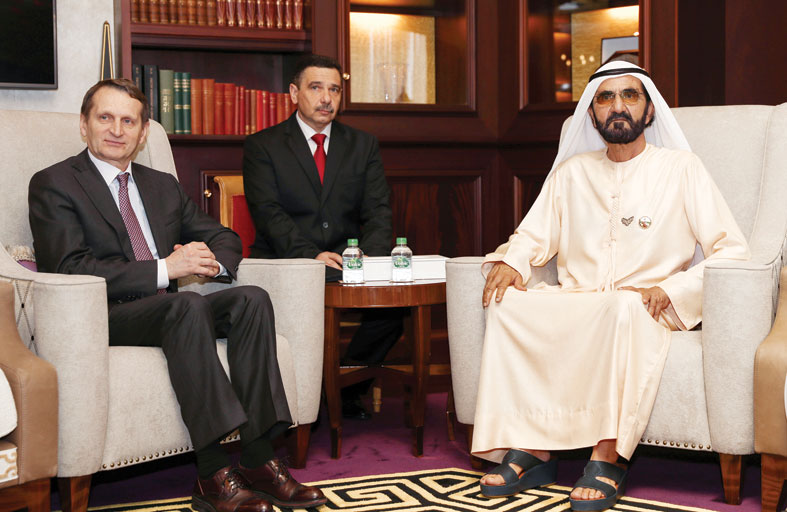 محمد بن راشد يستقبل رئيس جهاز الأمن الروسي 