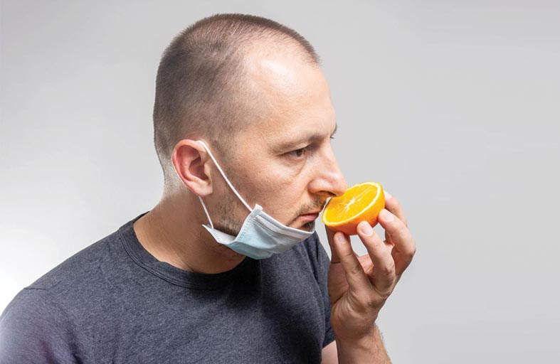 طبيب يوضح سبب فقدان الشم لفترة طويلة بعد التعافي من كورونا