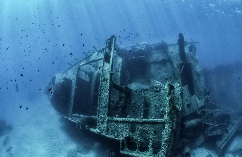 اختفاء غواصة سياحية تزور حطام تايتانيك 