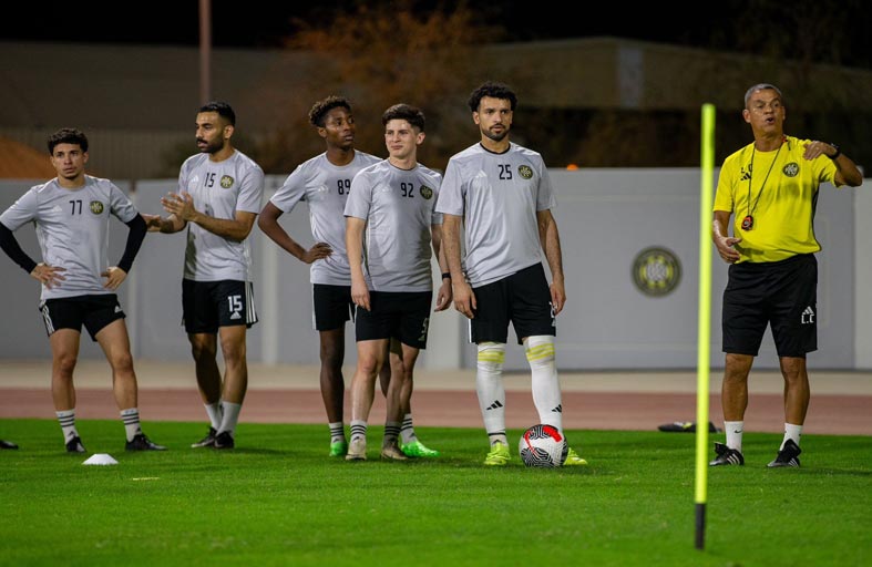 أندية المحترفين.. نشاط مكثف بفترة التوقف استعداداً لعودة الدوري