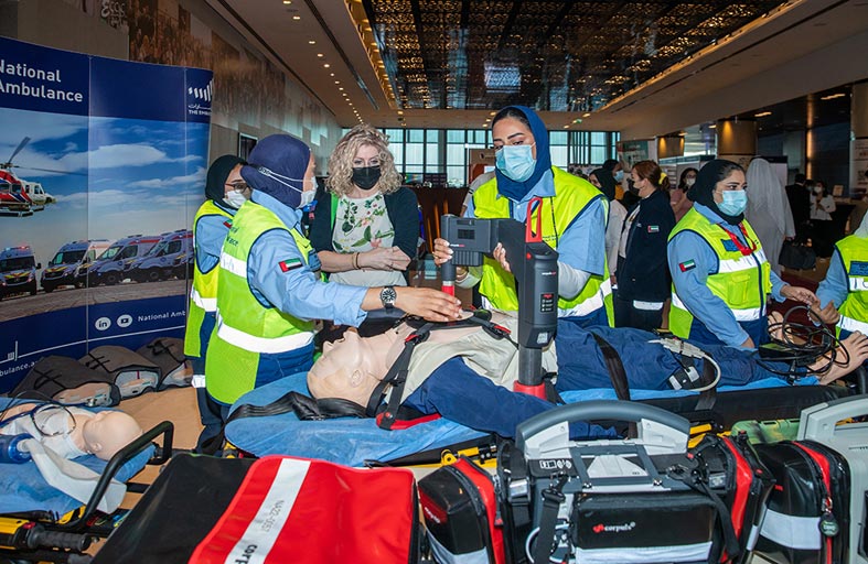 مشاركة متميزة للإسعاف الوطني في مؤتمر الإمارات الثامن عشر للعناية الحرجة