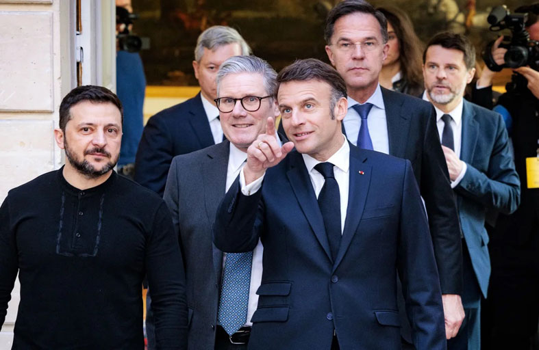 لوّحت بالعقوبات.. باريس تؤكد دورها المحوري في المفاوضات النووية