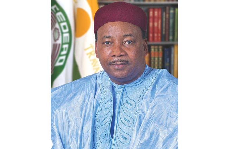 رئيس النيجر السابق عضوا بمجلس حكماء المسلمين