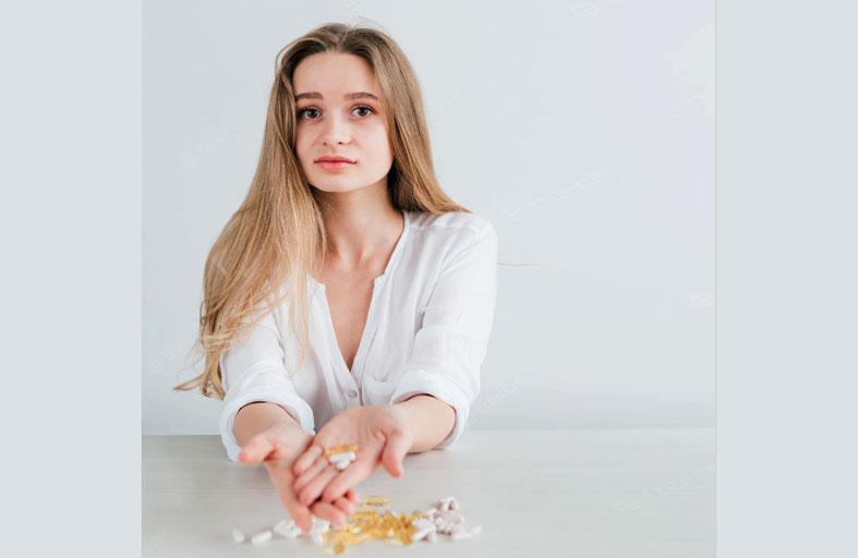 منها ضعف العظام.. 6 آثار جانبية خفية لمكملات فيتامين «D»