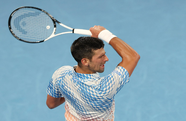 ديوكوفيتش يطيح بالأمريكي بول ويلتقي تسيتسيباس في نهائي أستراليا المفتوحة للتنس