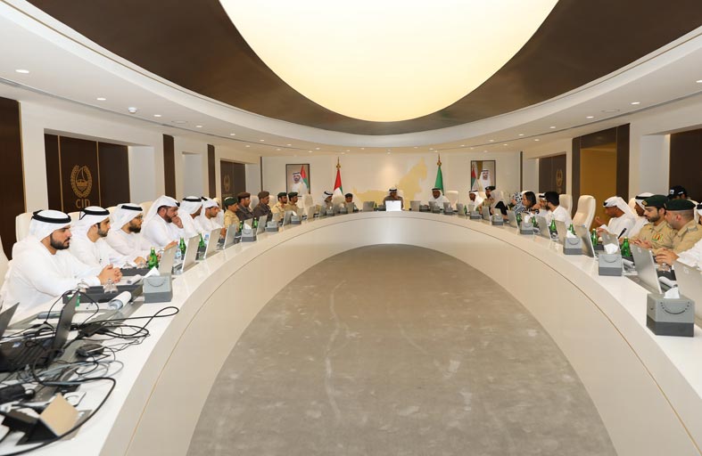 شرطة دبي تطلق حملة «كافح التسول»