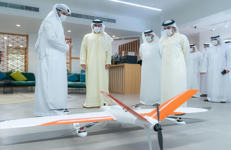 راشد النعيمي يدشن طائرة حديثة بدون طيار متعددة الاستخدامات