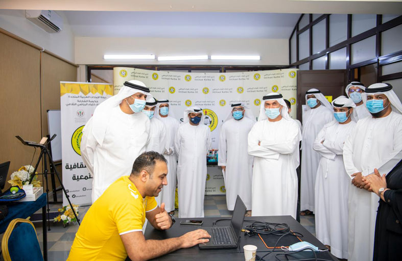 رئيس الشارقة الرياضي يطلع على تحضيرات نادي كلباء للموسم الرياضي