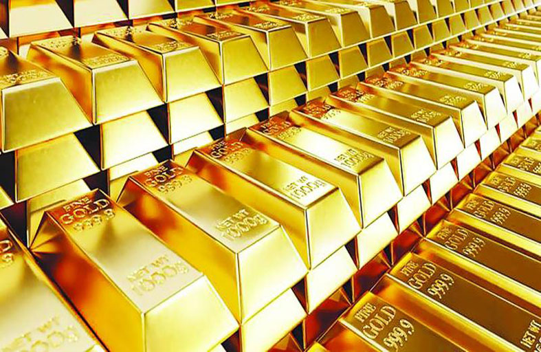 الذهب يتراجع مع سعي الأسواق للحصول  على توضيح من البيت الأبيض بشأن الرسوم 