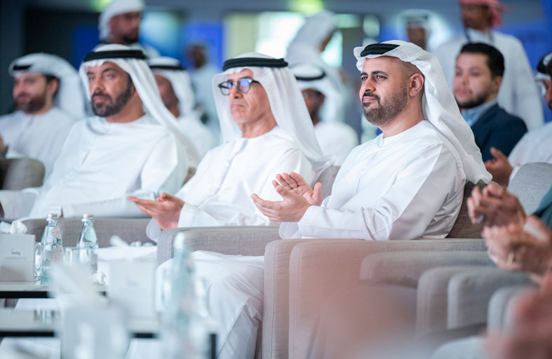 بحضور ذياب بن محمد بن زايد.. هيئة المساهمات المجتمعية «معاً» تطلق مبادرة نتطوَّع معاً 