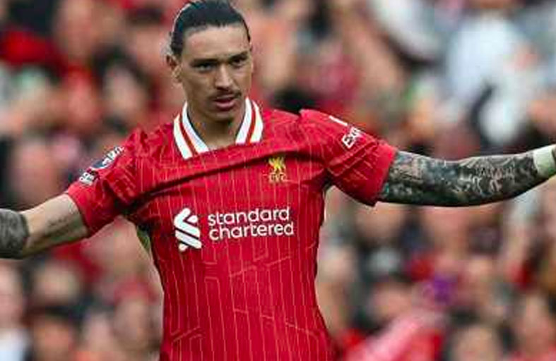 ليفربول يكشف حقيقة رحيل داروين نونيز إلى الهلال السعودي